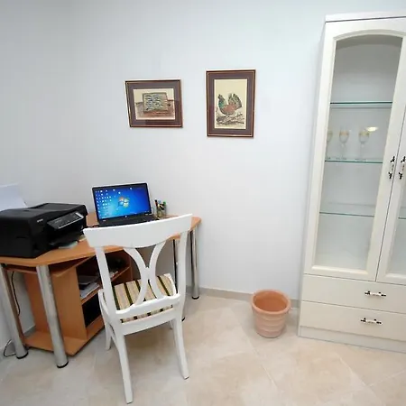 Willa Villa Art Gallery